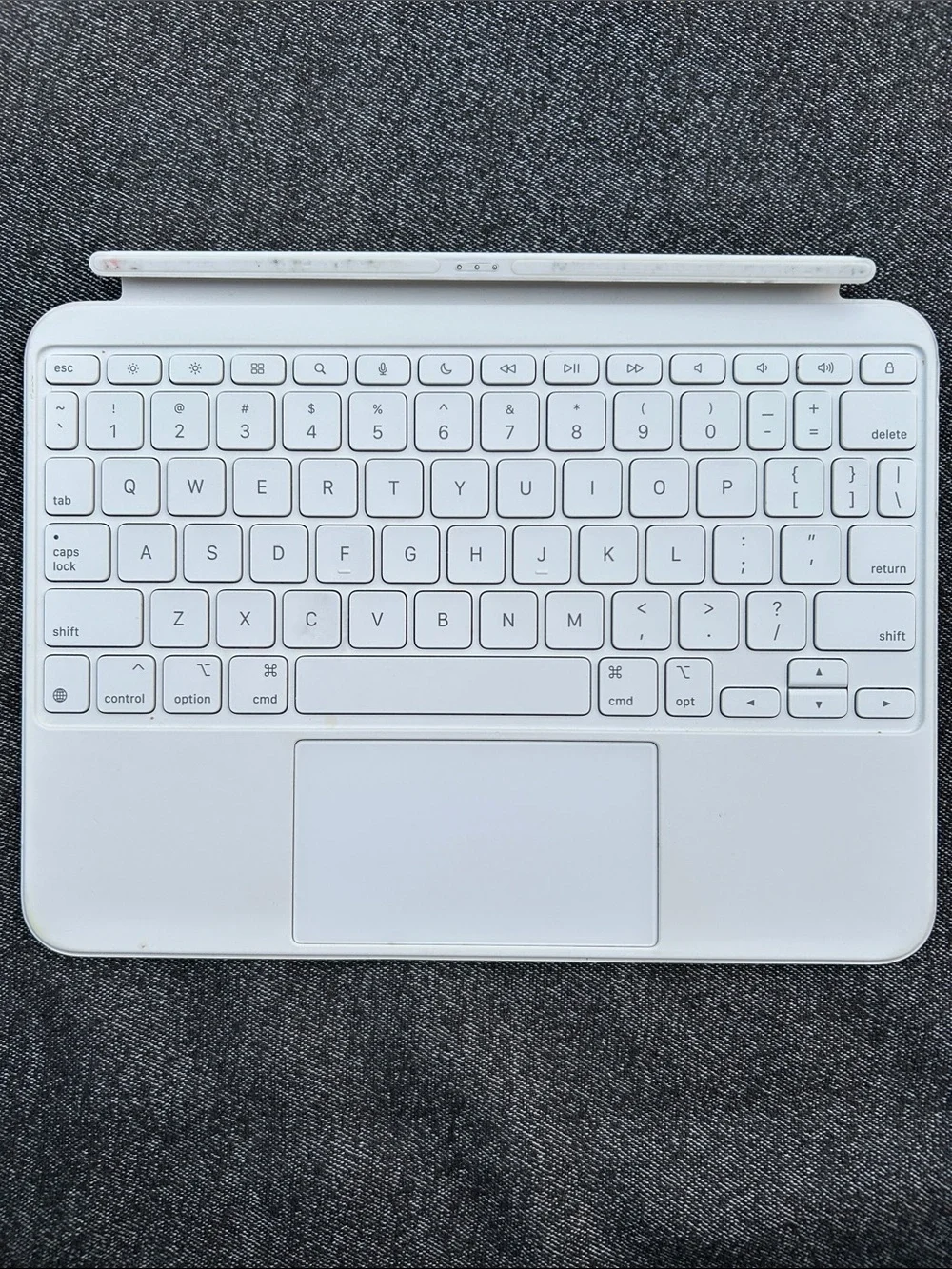 Apple Magic Keyboard Folio A2695 for iPad 10th Gen/A16 White